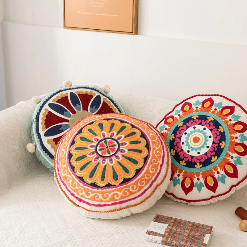 Cojín Colorido Bordado para Decoración Interior