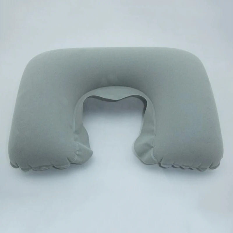 Cojín inflable en forma de C para avión